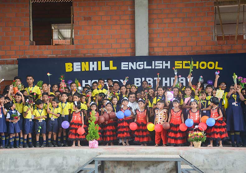 christmas-2019-benhill school